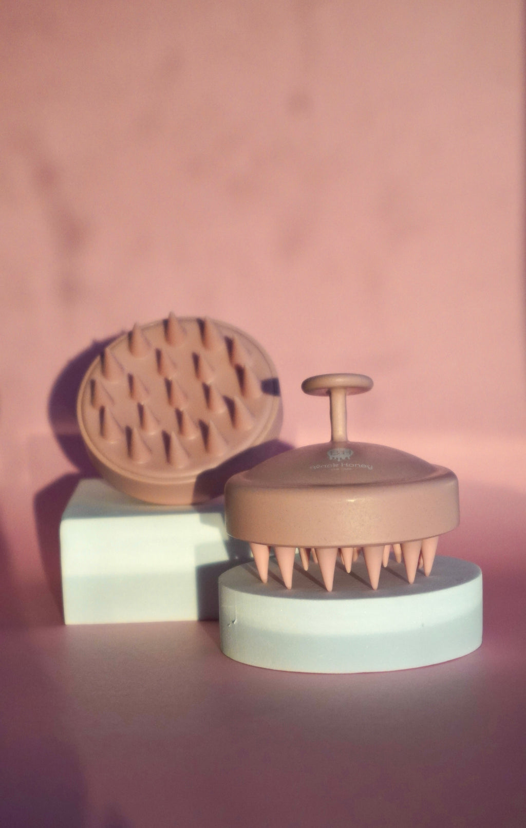 Shampoo brush