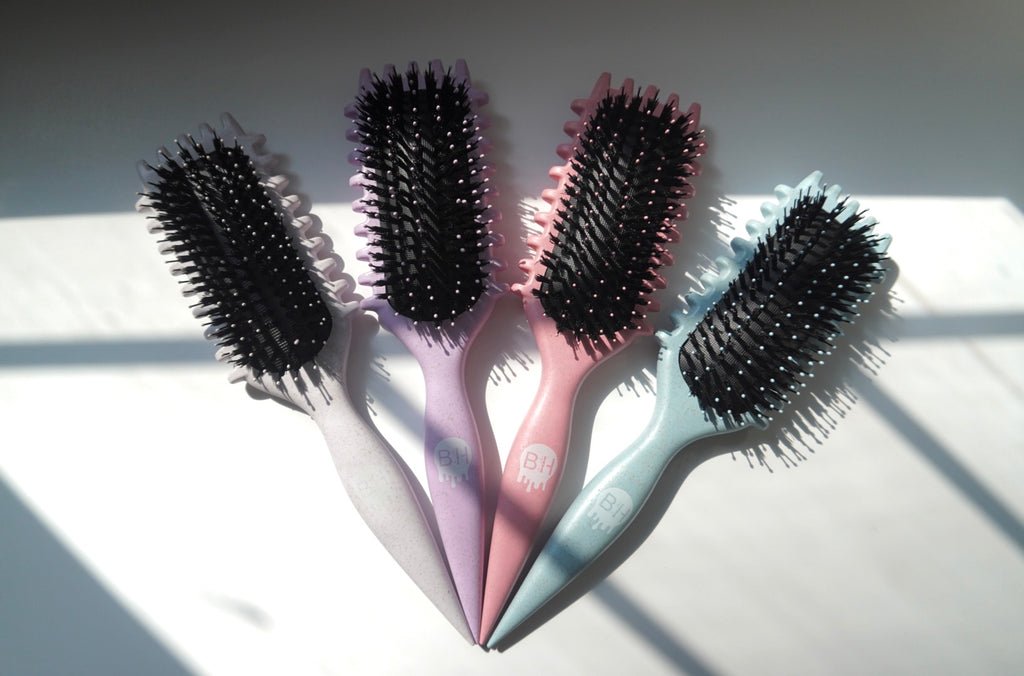 Curly brush